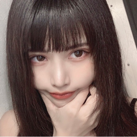 黑丝美母张玥
